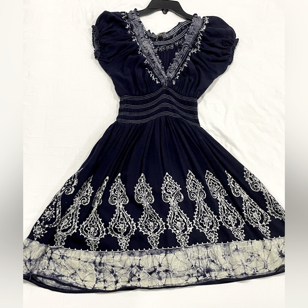 Advance Apparels - image 1